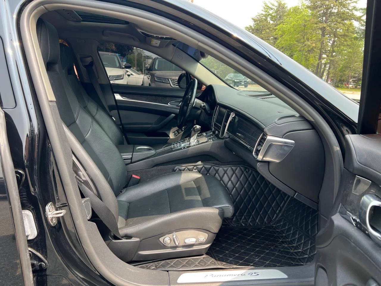 Porsche Panamera S* Bose* подгрев* шибидах* шито табло - изображение 5