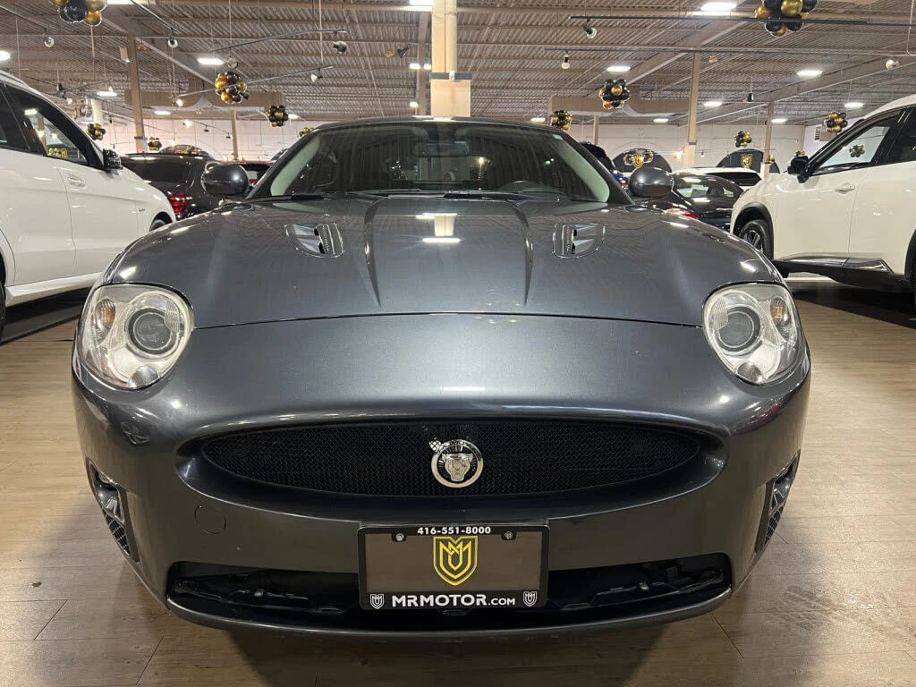 Jaguar Xkr * АВТО КРЕДИТ* ЦЕНА ДО БГ * СЕРВИЗНА ИСТОРИЯ *  - изображение 2