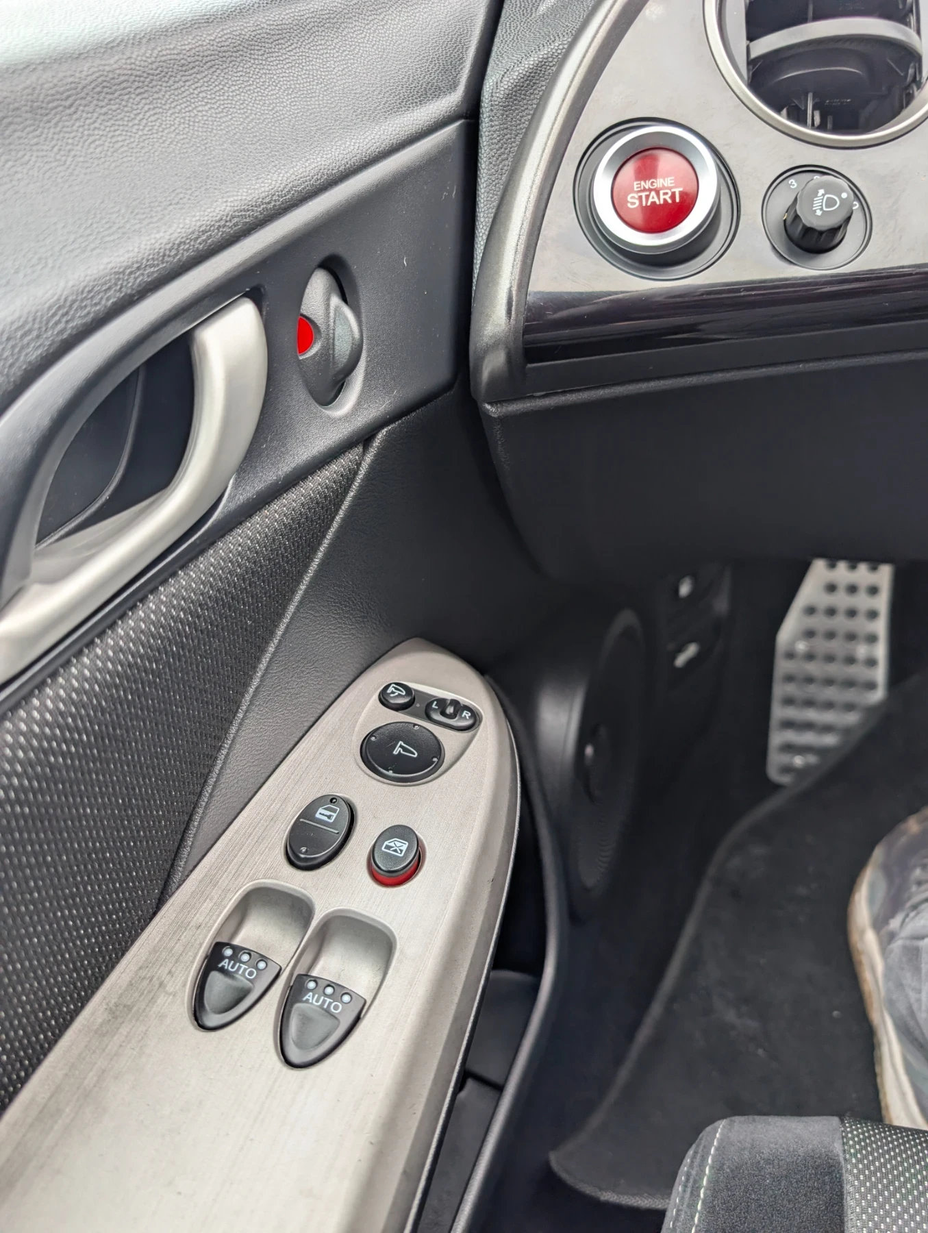 Honda Civic Type S - 1.8 VTEC | Mobile.bg � ����������� 11