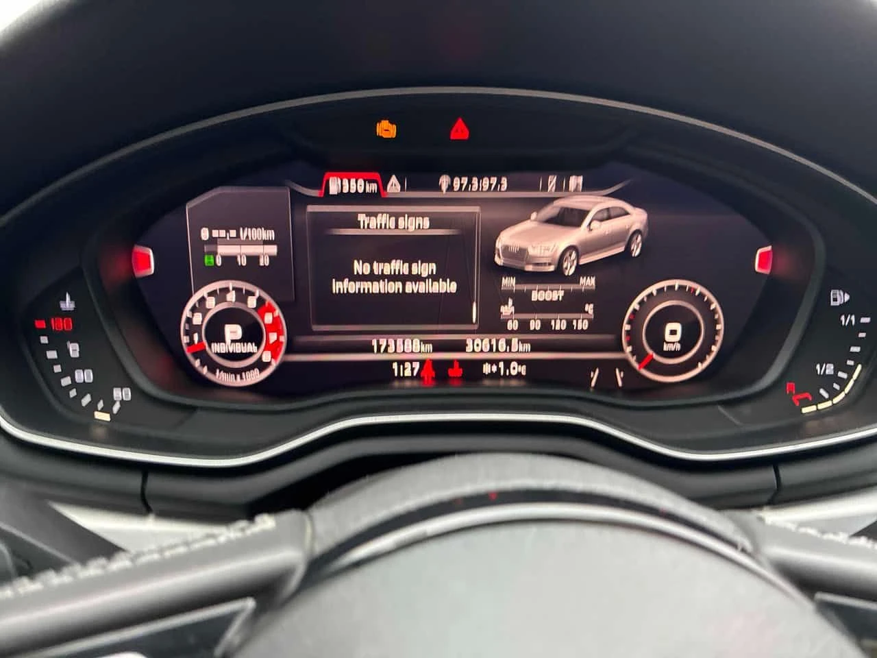 Audi S4 * Technik* DISTRONIC* 360КАМЕРИ* BOSE* , снимка 8 - Автомобили и джипове - 53727319