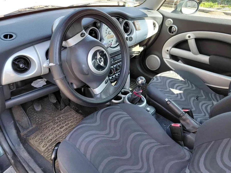 Mini One, снимка 2 - Автомобили и джипове - 54166139