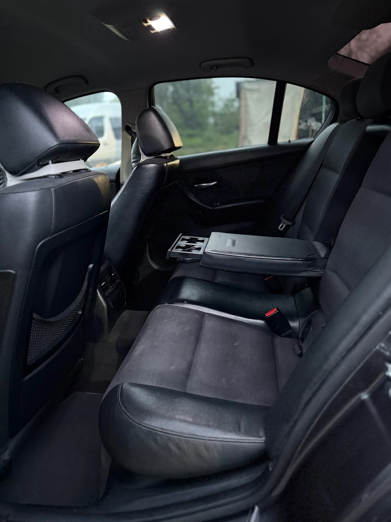 BMW 320 D 163 к.с., снимка 12 - Автомобили и джипове - 54359343