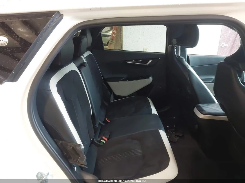 Kia EV6 Gt-Line, снимка 8 - Автомобили и джипове - 54460414