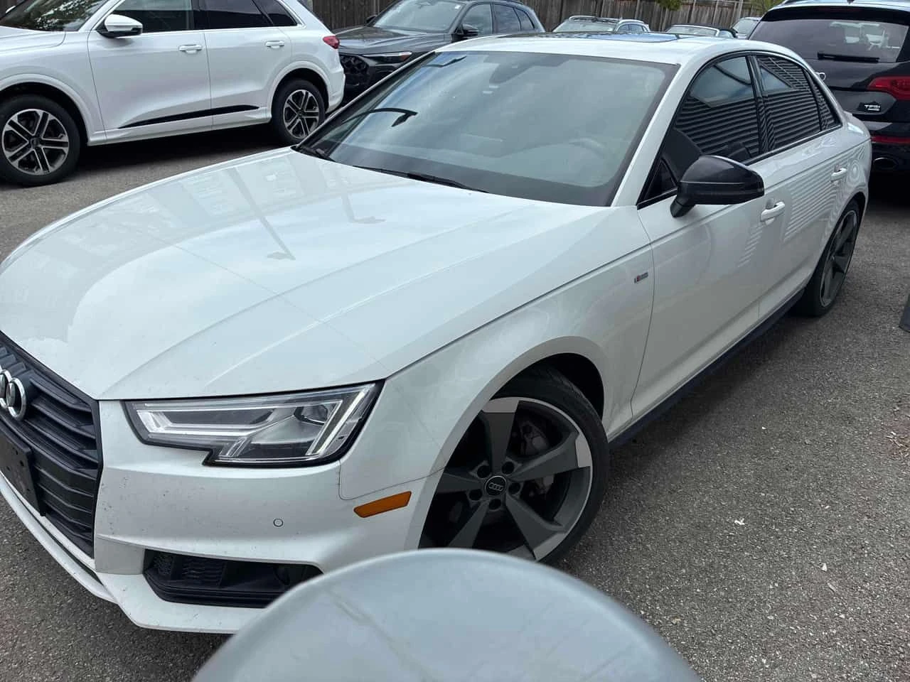 Audi A4 TECHNIK * FULL S LINE* ДИСТРОНИК* 360 КАМЕРА* , снимка 3 - Автомобили и джипове - 54577645