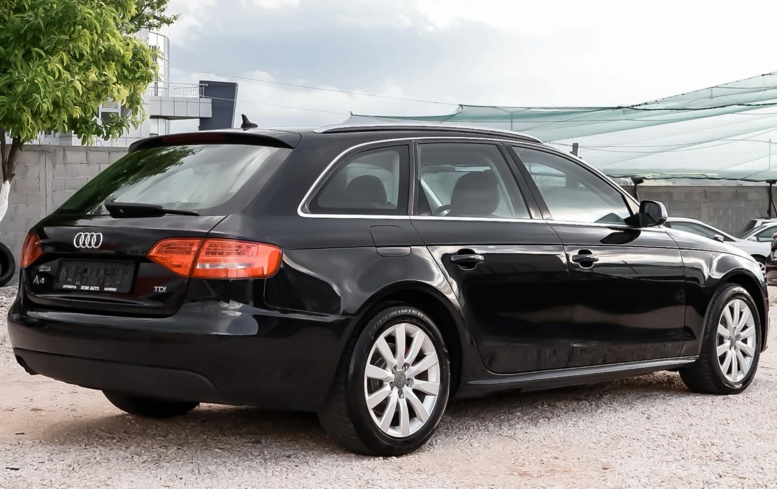 Audi A4 2.0tdi Led, снимка 8 - Автомобили и джипове - 54706164