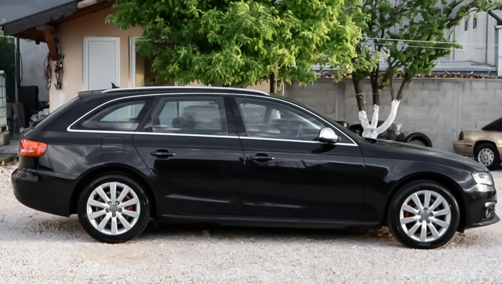 Audi A4 2.0tdi Led, снимка 5 - Автомобили и джипове - 54706164
