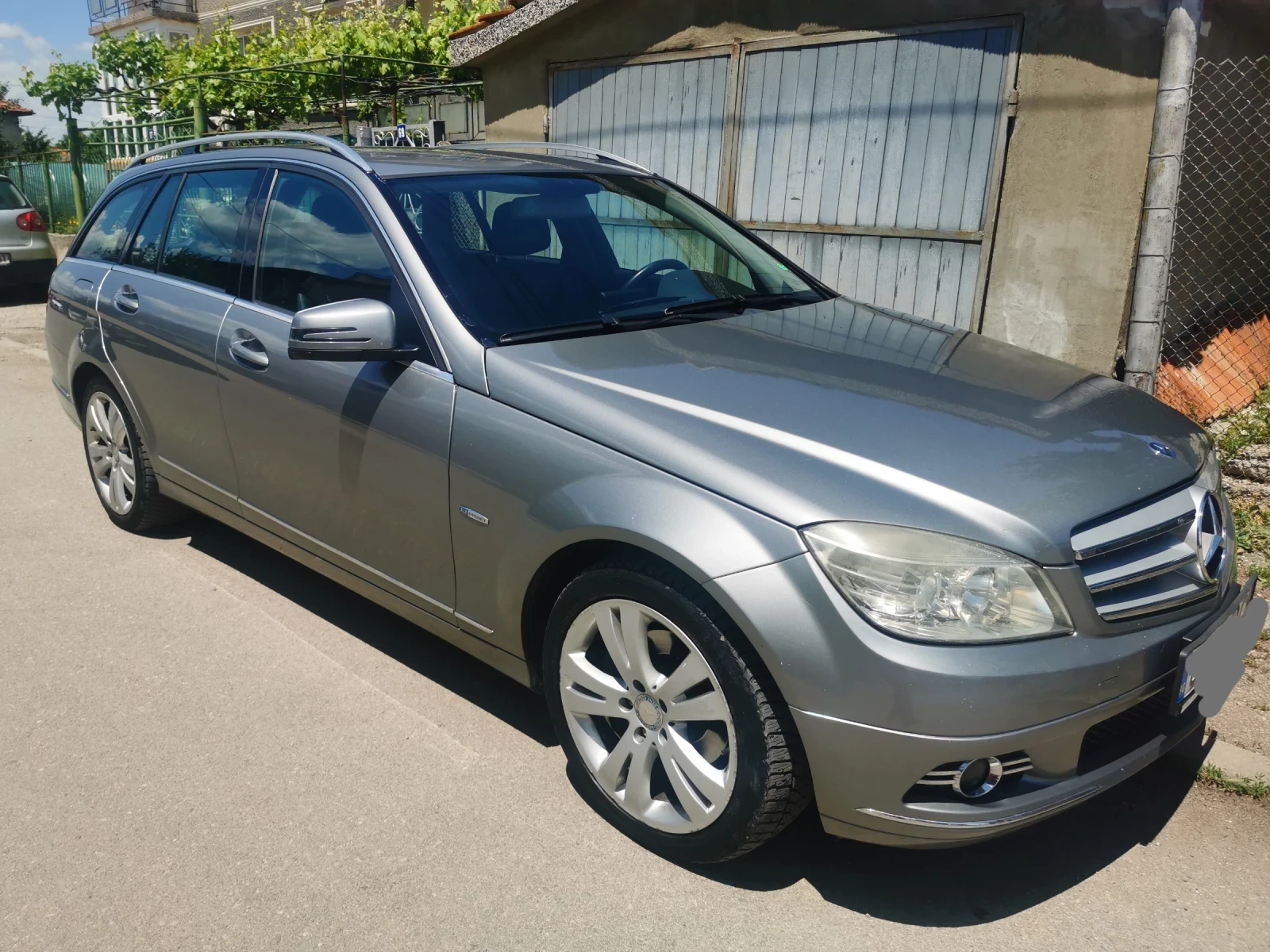 Mercedes-Benz C 220