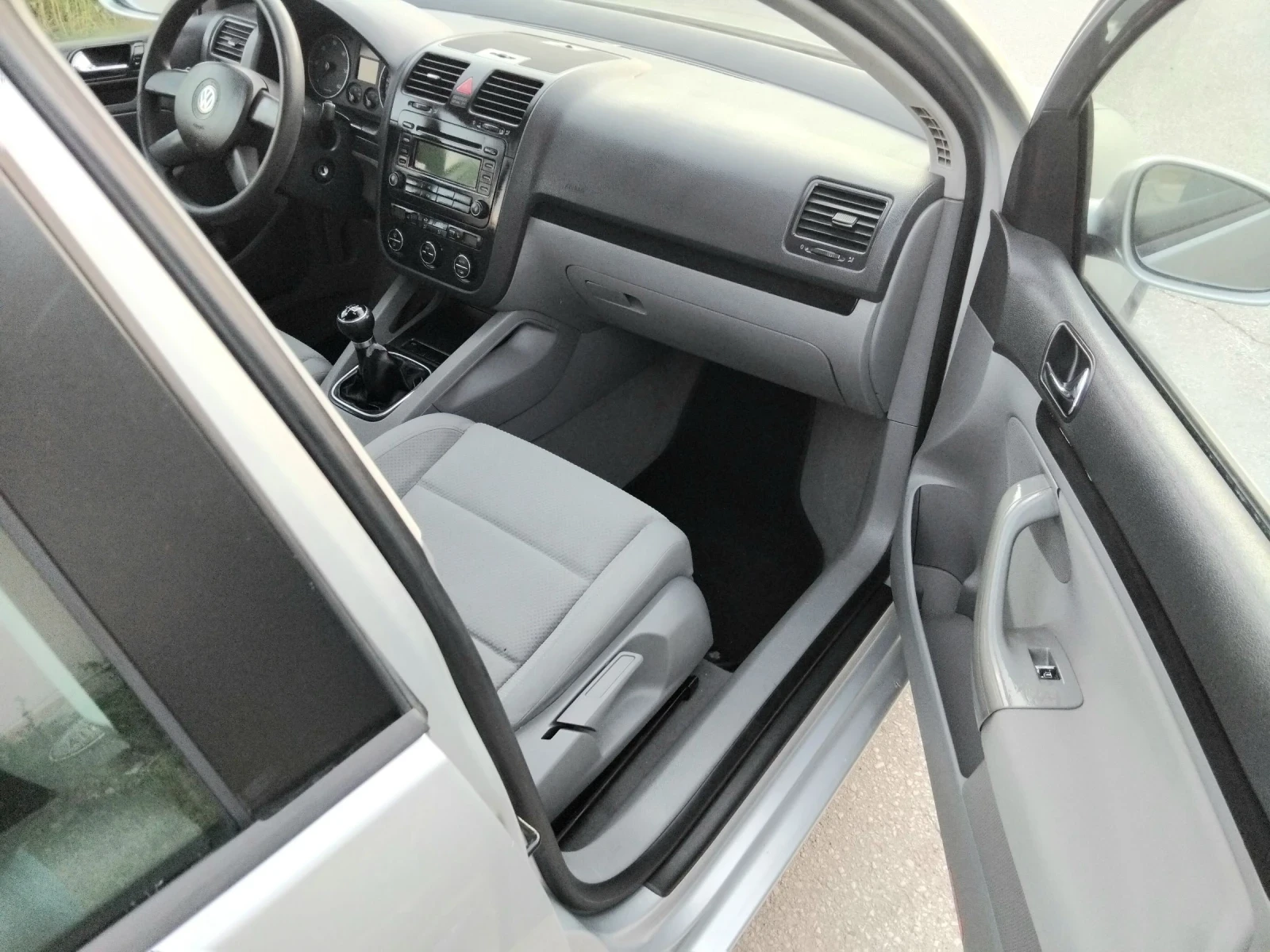 VW Golf 1.9TDI.105k+ КЛИМА. ТОП. ///, снимка 12 - Автомобили и джипове - 54975541