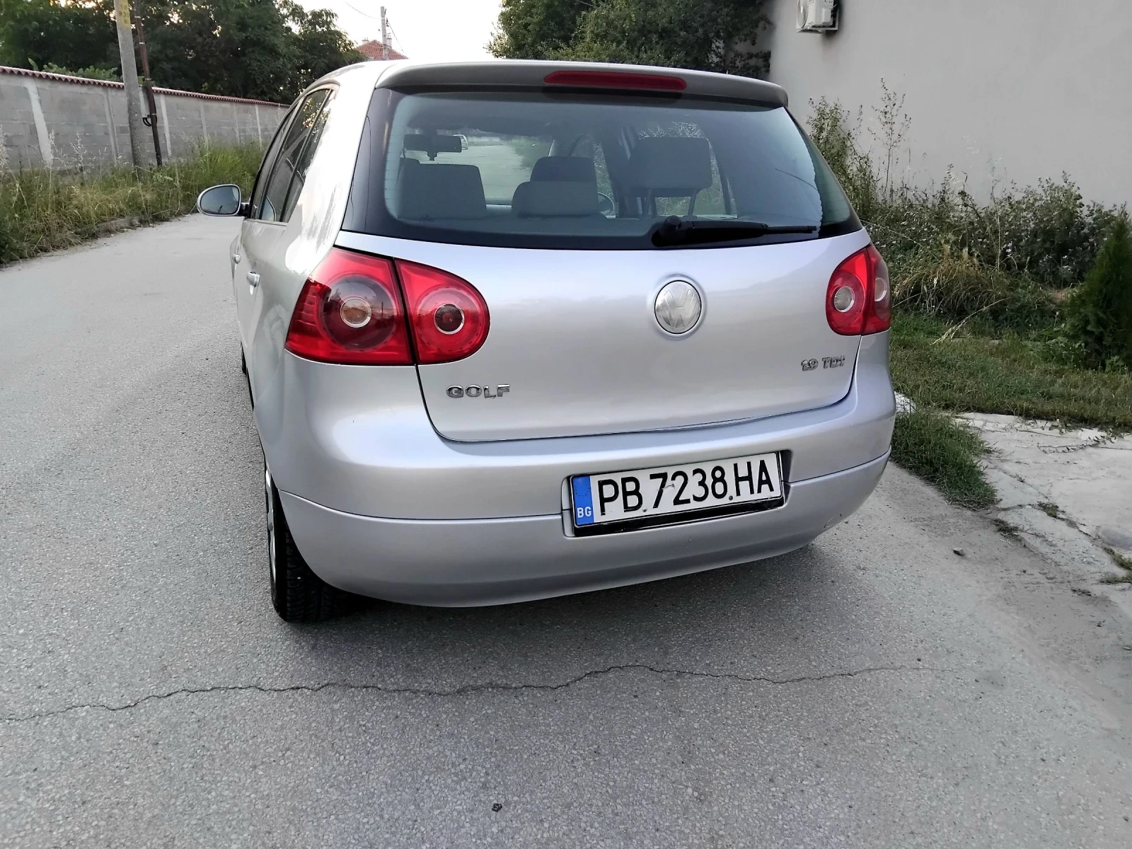 VW Golf 1.9TDI.105k+ КЛИМА. ТОП. ///, снимка 5 - Автомобили и джипове - 54975541