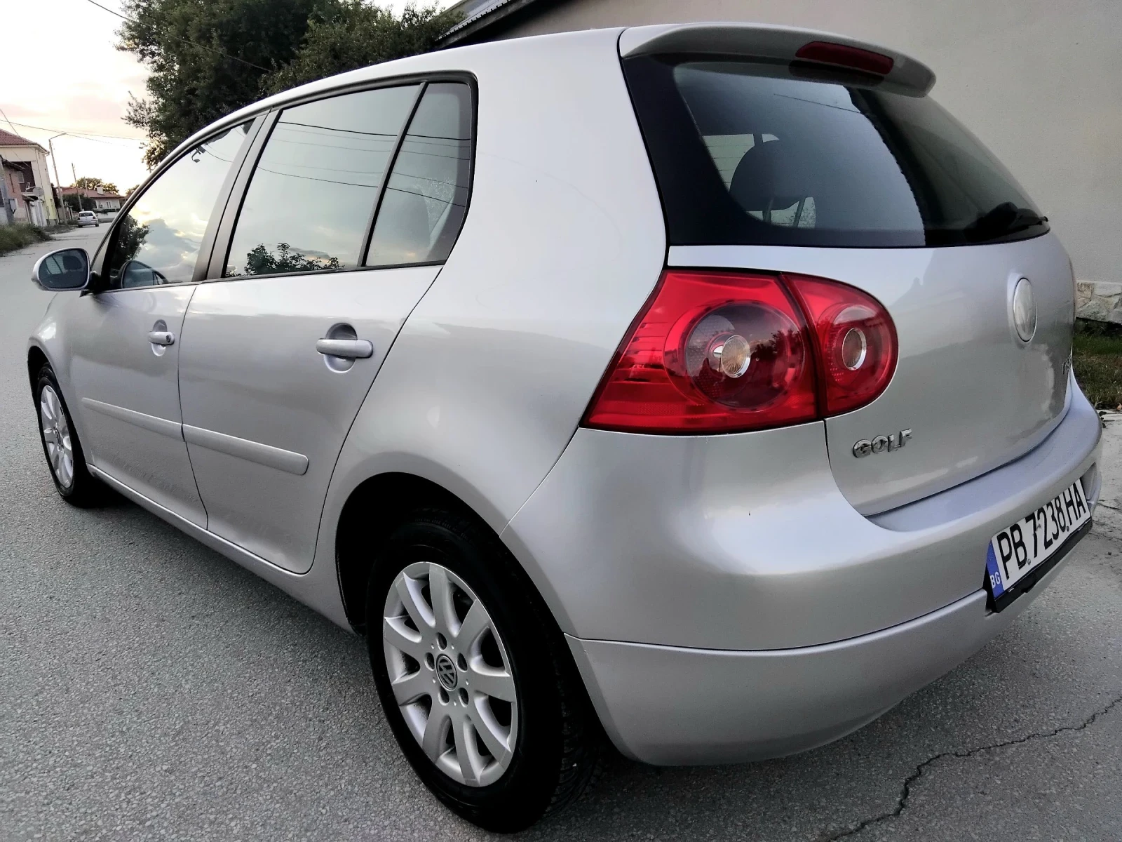 VW Golf 1.9TDI.105k+ КЛИМА. ТОП. ///, снимка 7 - Автомобили и джипове - 54975541