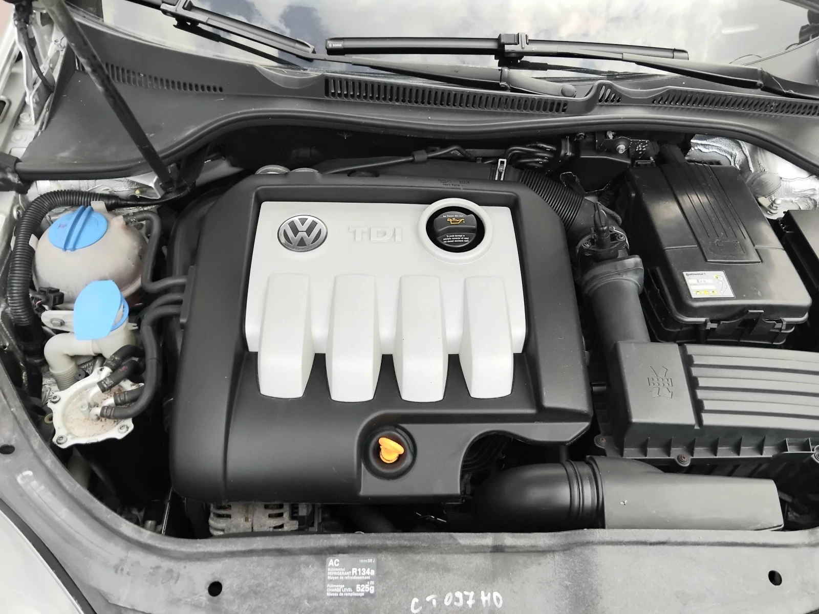 VW Golf 1.9TDI.105k+ КЛИМА. ТОП. ///, снимка 17 - Автомобили и джипове - 54975541