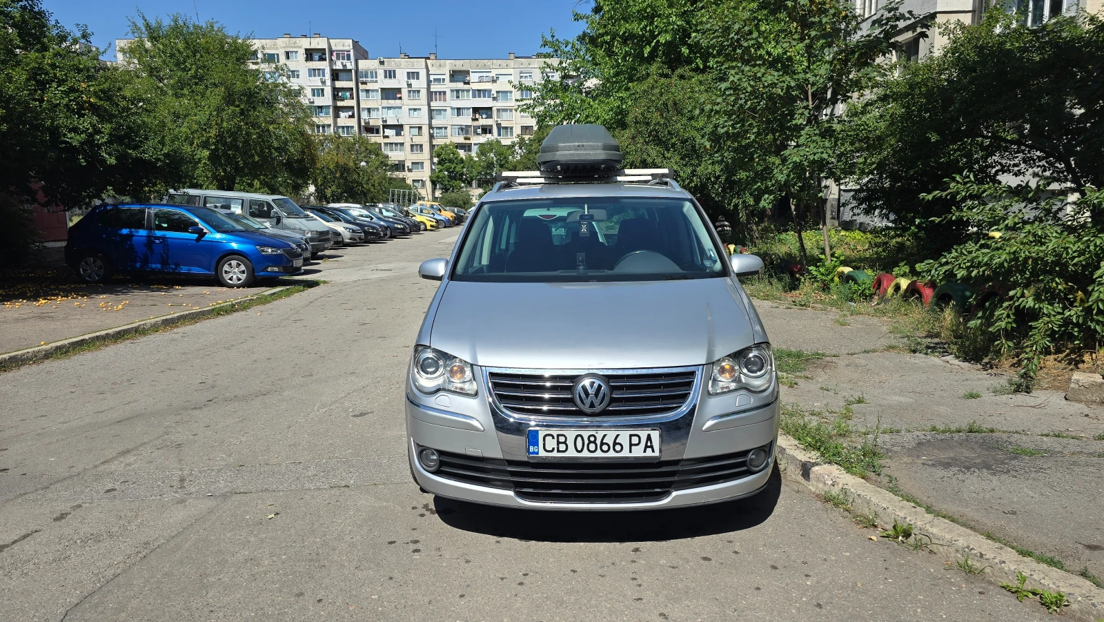 VW Touran, снимка 2 - Автомобили и джипове - 55422824