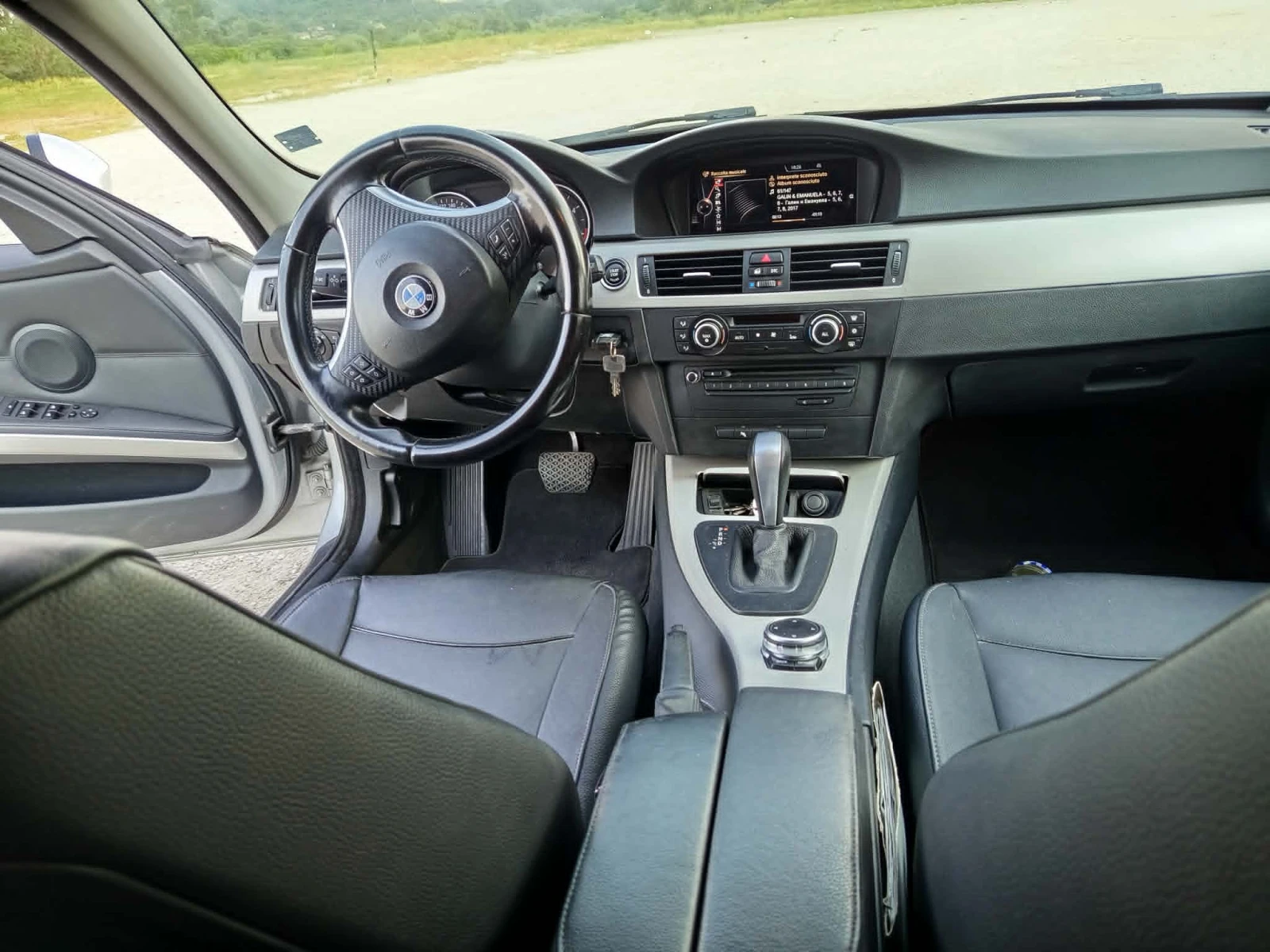 BMW 320 D 4x4 X-drive LCI FACE NAVI, снимка 16 - Автомобили и джипове - 55682897
