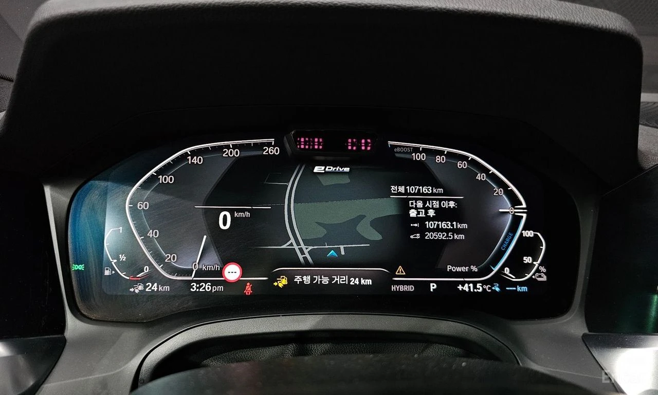 BMW 330 HYBRID* M* SPORT* HARMON* KARDON* LANE* ASSIST* 36, снимка 13 - Автомобили и джипове - 55692062