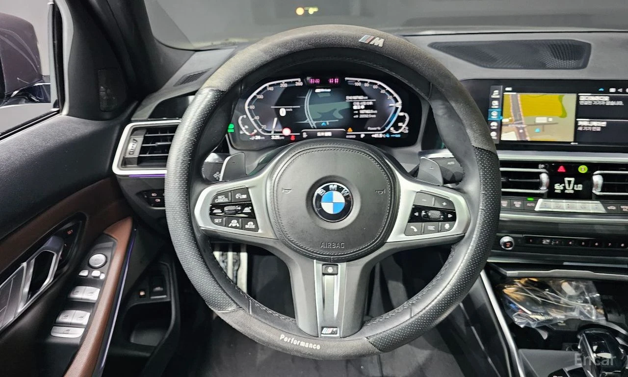 BMW 330 HYBRID* M* SPORT* HARMON* KARDON* LANE* ASSIST* 36, снимка 8 - Автомобили и джипове - 55692062