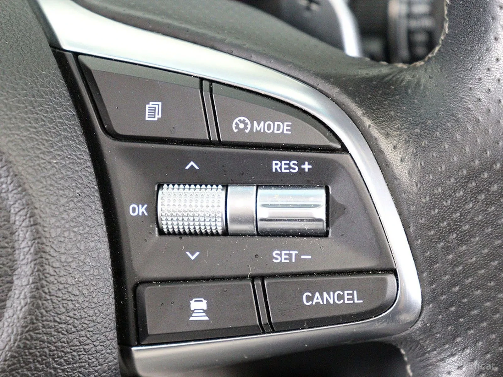 Genesis GV70 2.2D* TOP CENA* FULL EXTRI* UNIKAT* , снимка 11 - Автомобили и джипове - 56125975