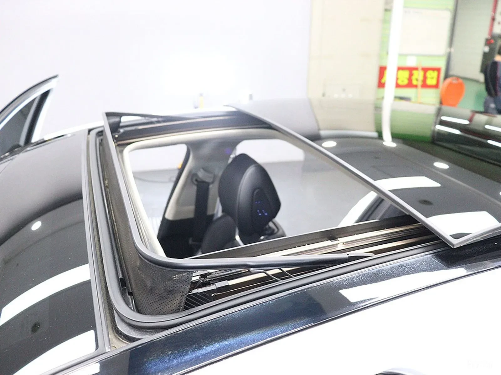 Genesis GV70 2.2D* TOP CENA* FULL EXTRI* UNIKAT* , снимка 12 - Автомобили и джипове - 56125975