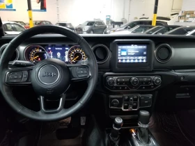 Jeep Gladiator Sport S Crew Cab 4WD, снимка 11