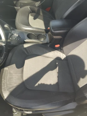 Hyundai IX35 4x4   2.0 163..   | Mobile.bg    13