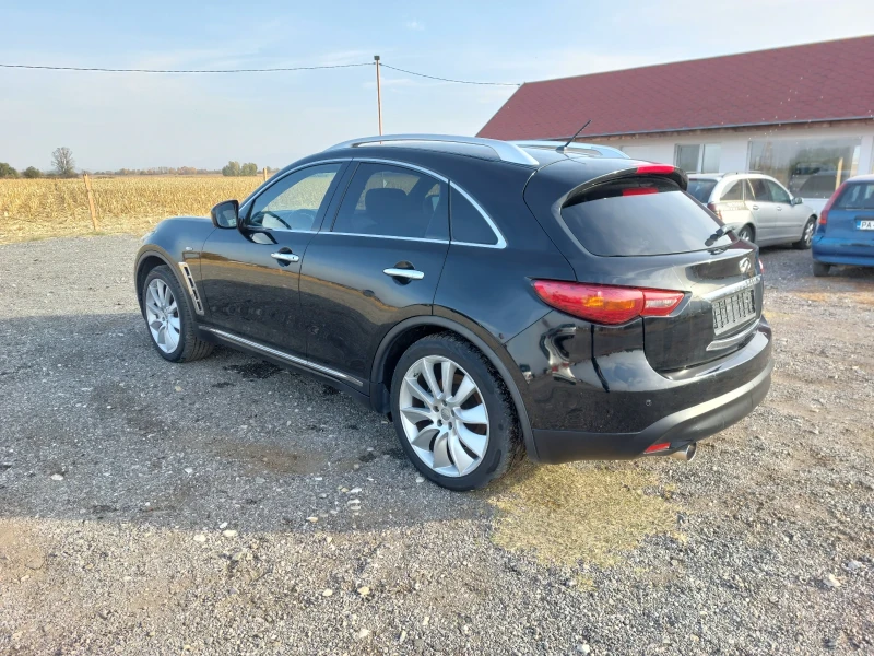 Infiniti Fx 30 dS, снимка 5 - Автомобили и джипове - 48713695