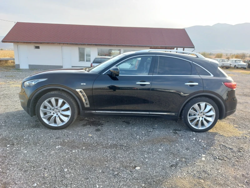 Infiniti Fx 30 dS, снимка 4 - Автомобили и джипове - 48713695