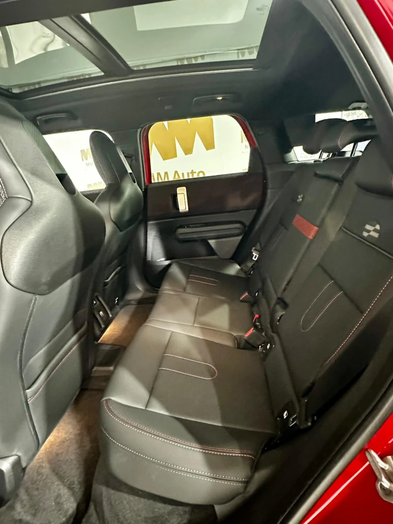 Mini Countryman SE* ALL4* JCW* ГОТОВ ЛИЗИНГ БЕЗ ПЪРВ. ВНОСКА, снимка 11 - Автомобили и джипове - 51654146