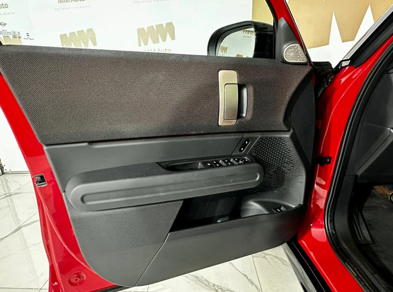 Mini Countryman SE* ALL4* JCW* ГОТОВ ЛИЗИНГ БЕЗ ПЪРВ. ВНОСКА, снимка 9 - Автомобили и джипове - 51654146