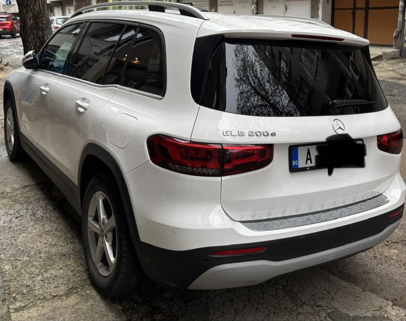 Mercedes-Benz GLB 200 d, снимка 5 - Автомобили и джипове - 52672480