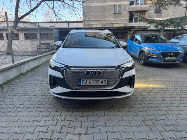 Audi Q4 e-tron 50 Quattro, снимка 1 - Автомобили и джипове - 49577351