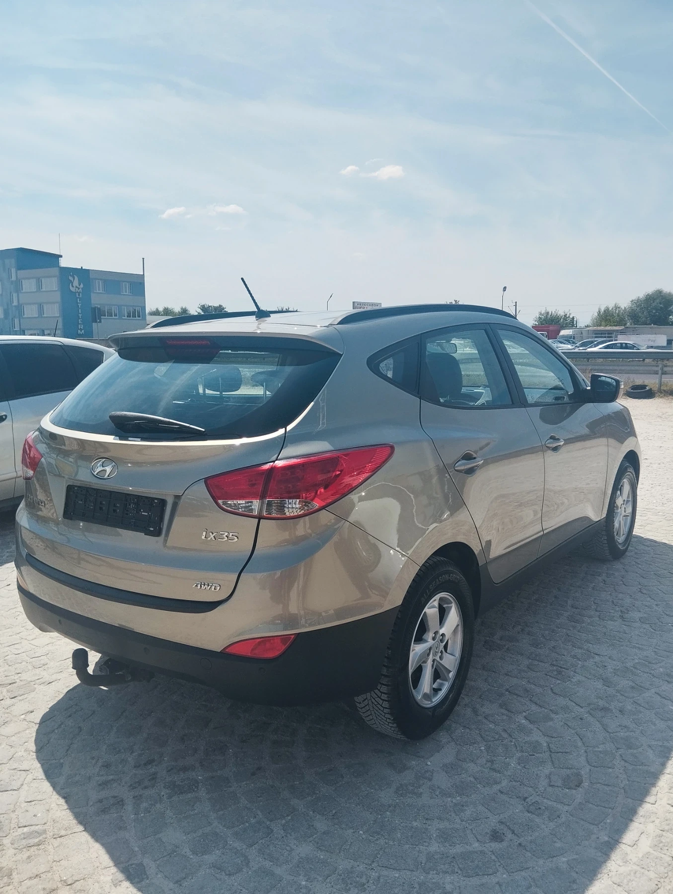 Hyundai IX35 4x4 АВТОМАТИК БЕНЗИН 2.0 163к.с.ТОП СЪСТОЯНИЕ  - изображение 5