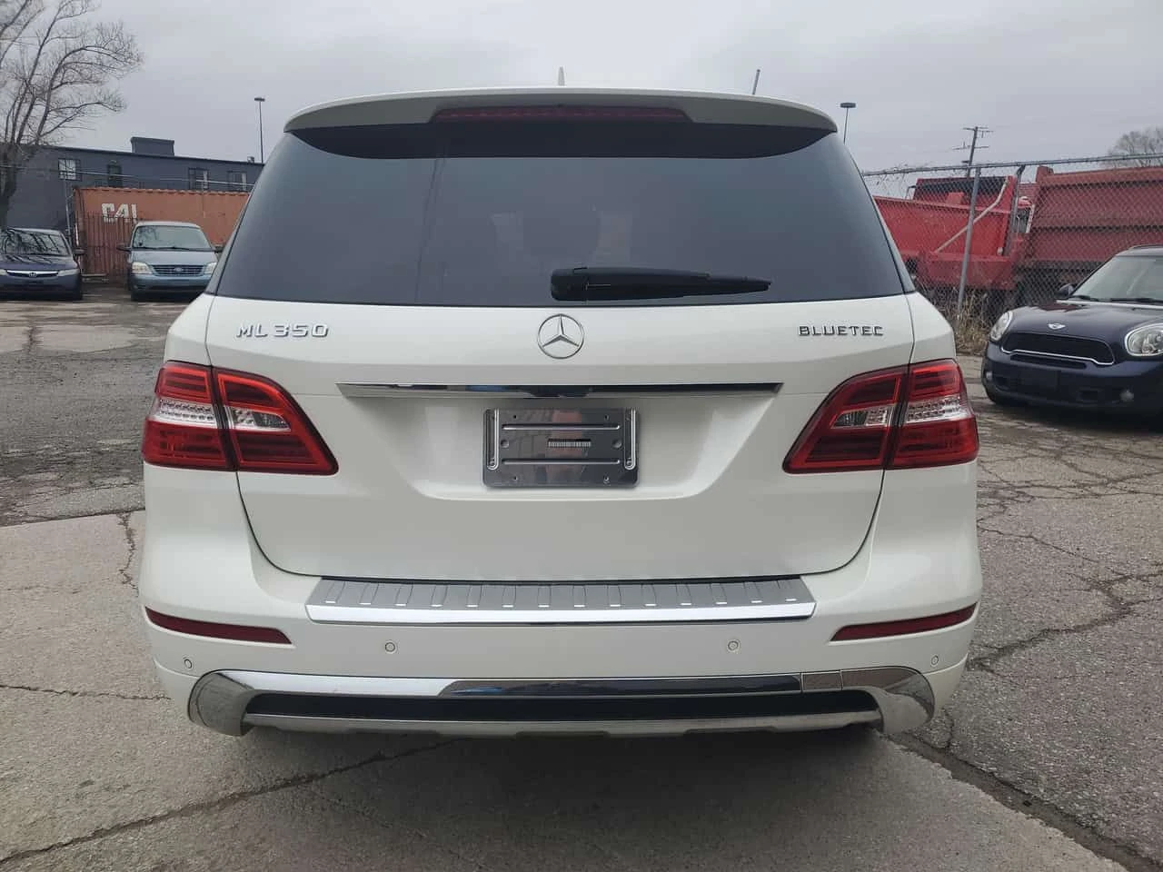 Mercedes-Benz ML 350 4MATIC 4dr BlueTEC/CARFAX/360/ПАНОРАМА/ПОДГРЕВИ, снимка 5 - Автомобили и джипове - 53934650