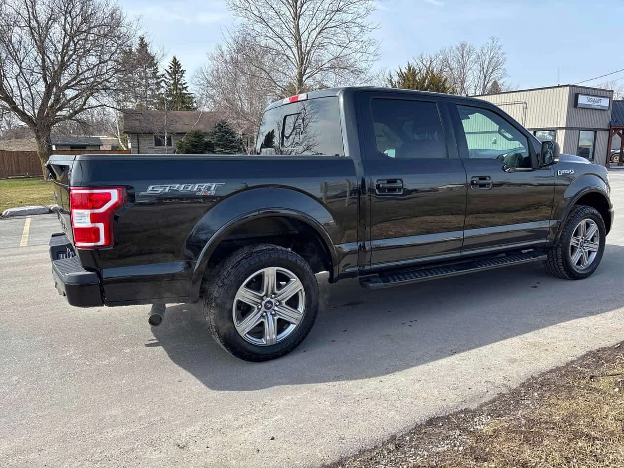 Ford F150 * XLT 4WD SuperCrew 5.5' Box * CARFAX * ЦЕНА Д, снимка 3 - Автомобили и джипове - 53997006