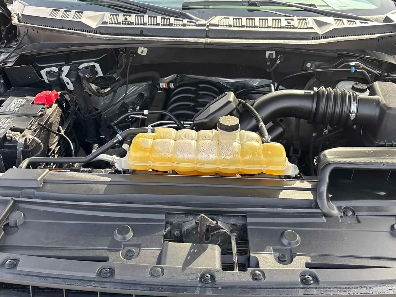 Ford F150 * XLT 4WD SuperCrew 5.5' Box * CARFAX * ЦЕНА Д, снимка 7 - Автомобили и джипове - 53997006