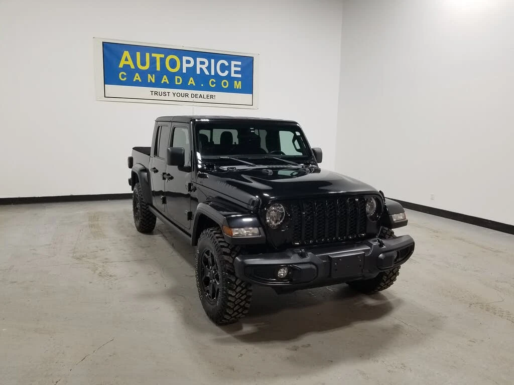 Jeep Gladiator Sport S Crew Cab 4WD