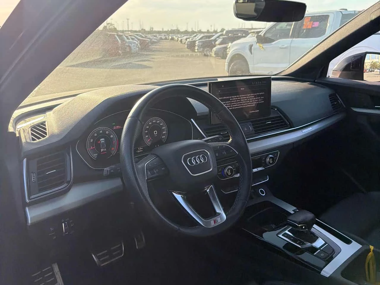 Audi Q5 Technik  CARFAX, снимка 5 - Автомобили и джипове - 54798271