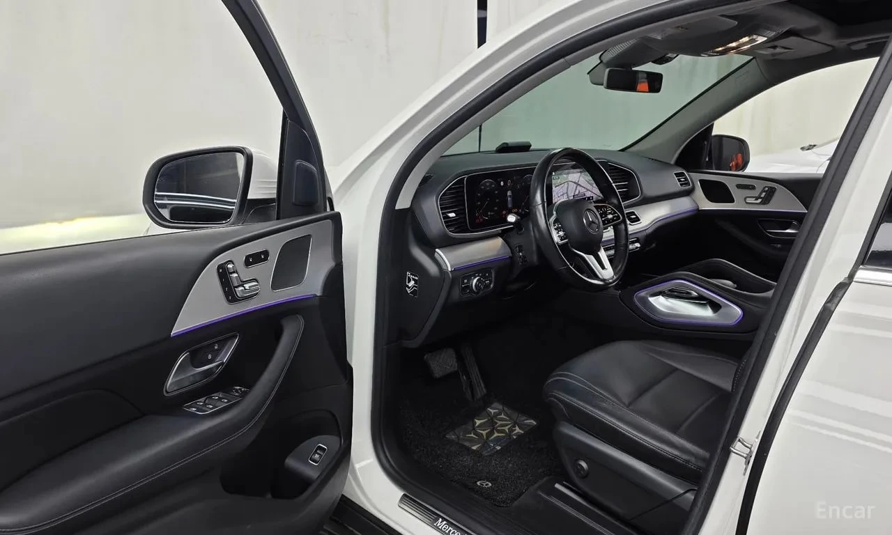 Mercedes-Benz GLE 300 4MATIC * КРАЙНА ЦЕНА ДО БЪЛГАРИЯ, снимка 10 - Автомобили и джипове - 55833891