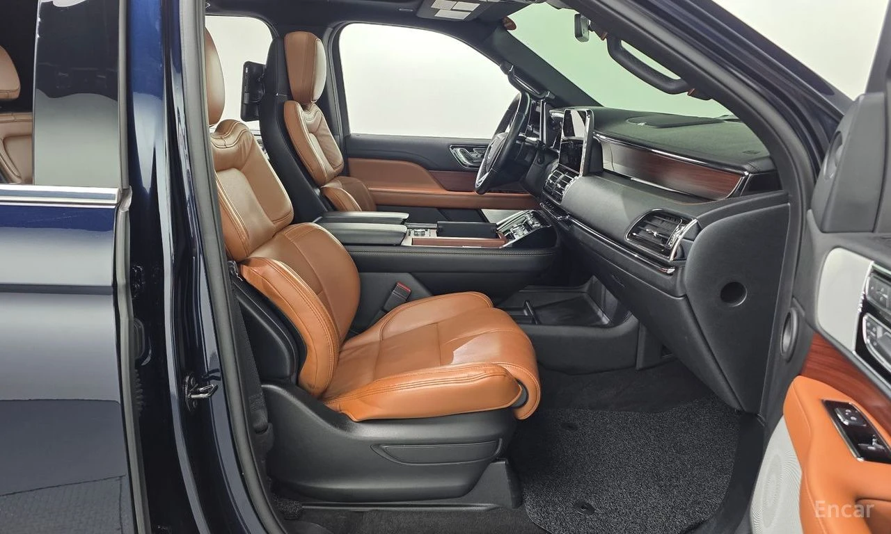 Lincoln Navigator 3.5L, снимка 11 - Автомобили и джипове - 56454142