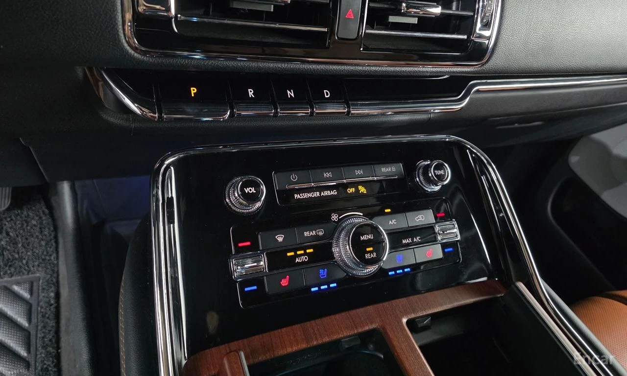 Lincoln Navigator 3.5L, снимка 9 - Автомобили и джипове - 56454142