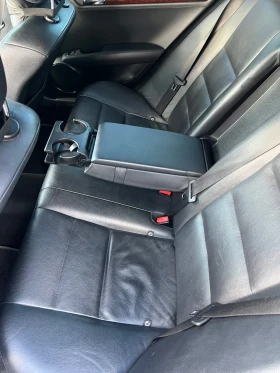 Mercedes-Benz C 320, снимка 15