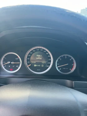 Mercedes-Benz C 320, снимка 10