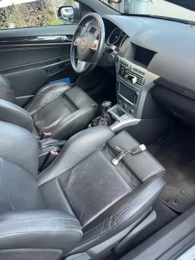Opel Astra 2.0T - OPC - FULL - KEYLESS - XENON - SWISS, снимка 11