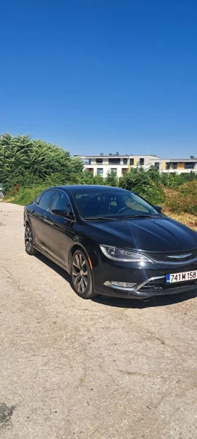 Chrysler 200, снимка 2