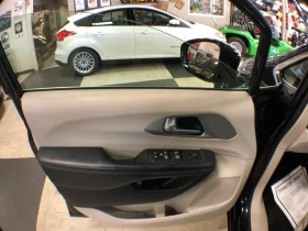Chrysler Pacifica * LIMITED/LEATHER/NAV/CAMERA  | Mobile.bg    13