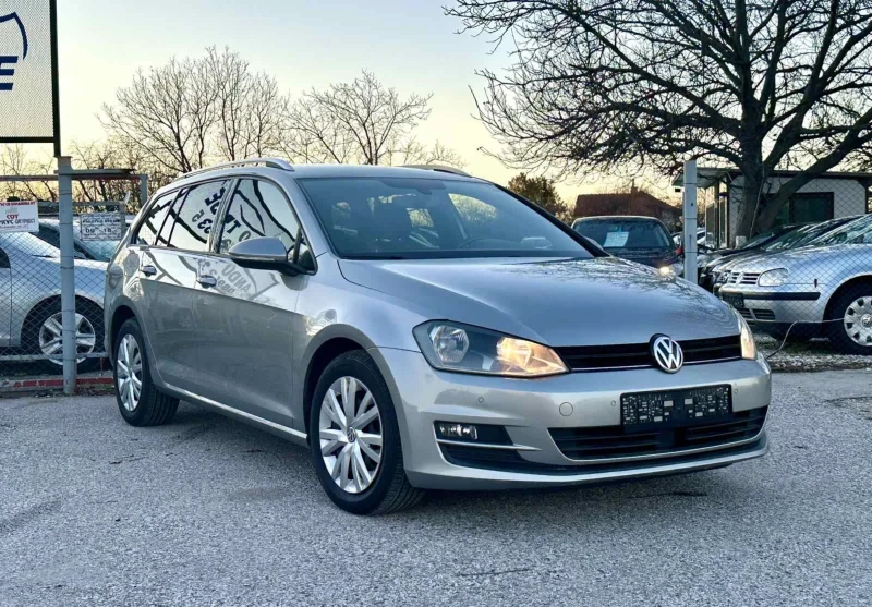 VW Golf 1.6 tdi , снимка 2 - Автомобили и джипове - 49092158