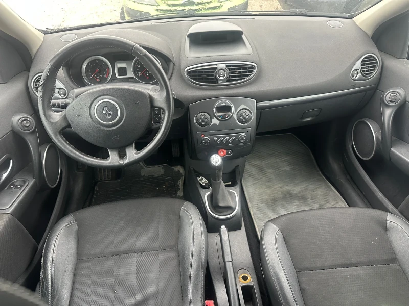 Renault Clio 1.5/85кс кожа климатроник 158000км, снимка 14 - Автомобили и джипове - 48434294