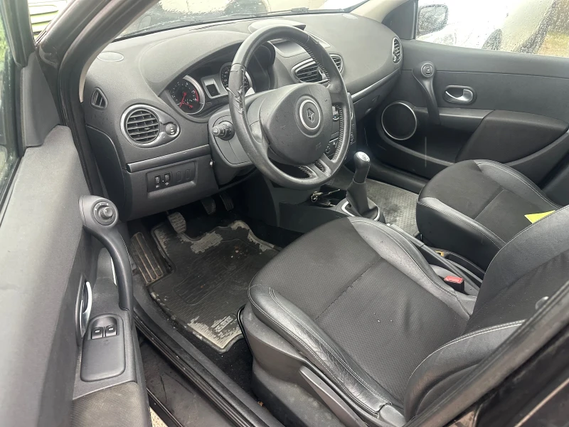 Renault Clio 1.5/85кс кожа климатроник 158000км, снимка 11 - Автомобили и джипове - 48434294