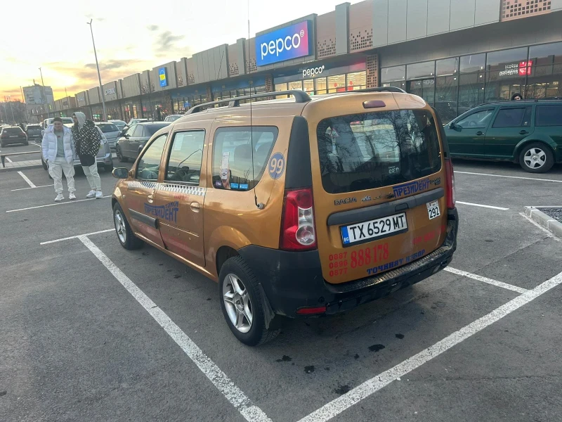 Dacia Logan, снимка 2 - Автомобили и джипове - 48505612