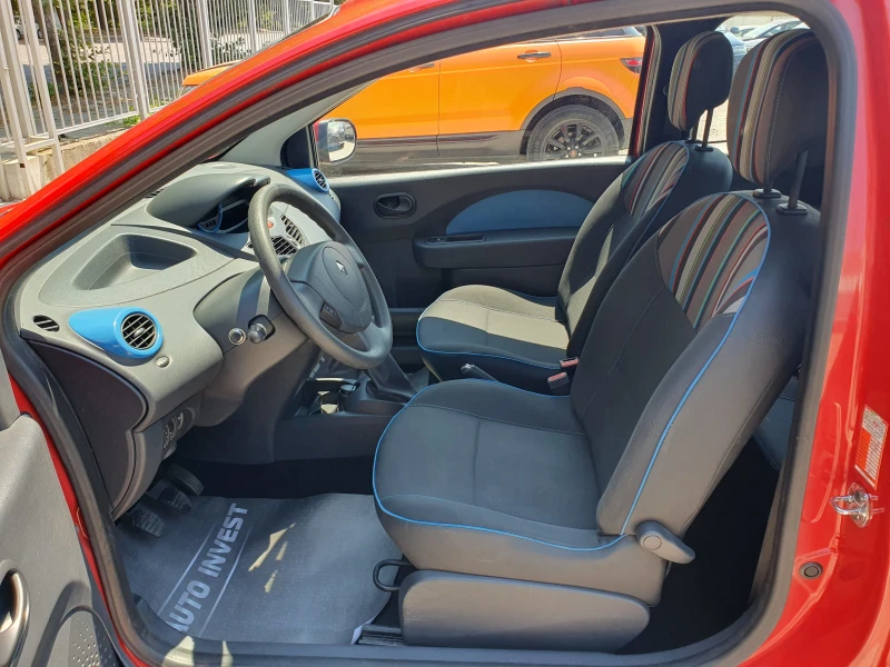 Renault Twingo 1.2/75KS, снимка 9 - Автомобили и джипове - 50950460
