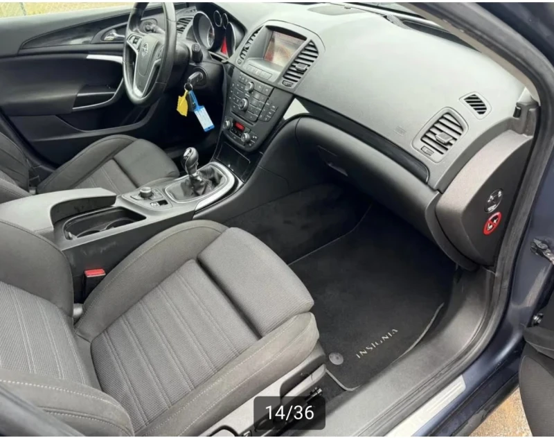 Opel Insignia SPORTS TOURER, снимка 8 - Автомобили и джипове - 52590265