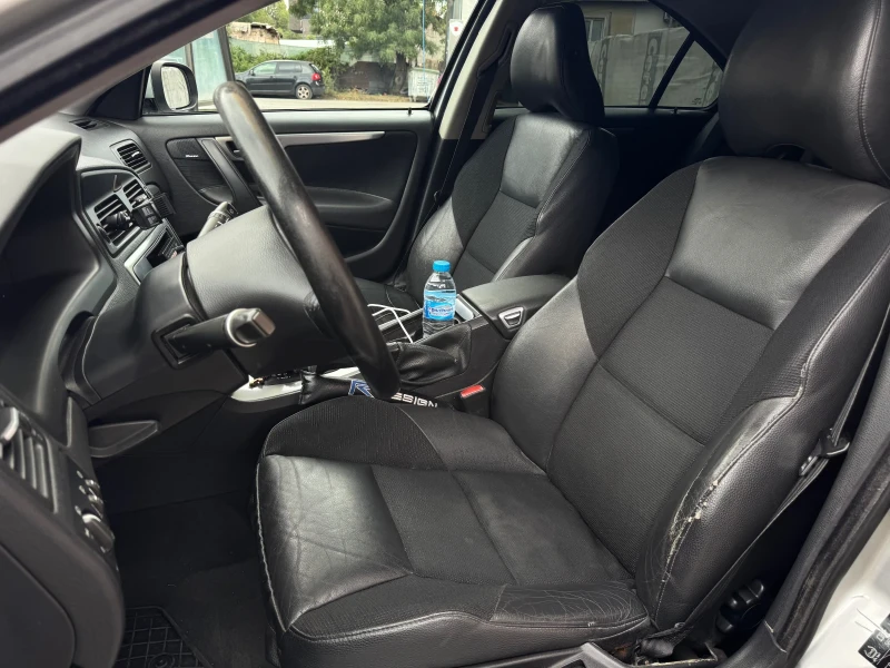 Volvo S60 D5, снимка 11 - Автомобили и джипове - 52836713